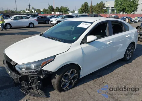 2021 Kia Forte Fe/Lxs из США, поврежденный, VIN 3KPF24AD5ME291251